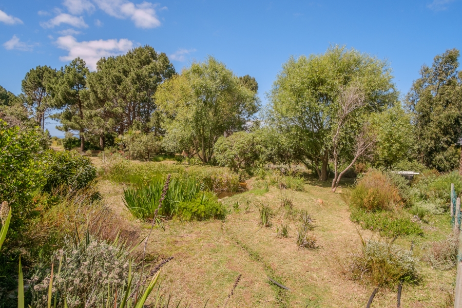 6 Bedroom Property for Sale in San Michel Western Cape